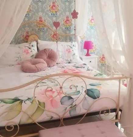 Claudetta شقة لافينو-مومبيلو