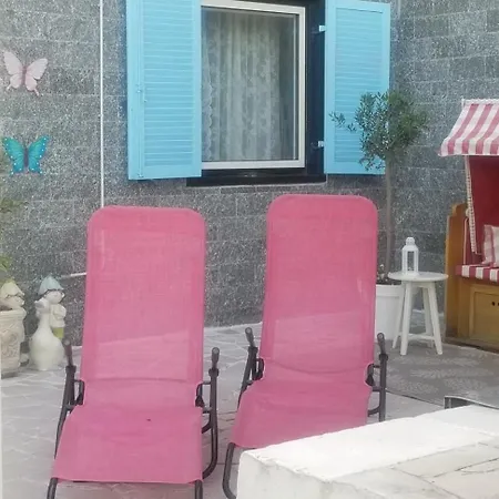 Claudetta لافينو-مومبيلو