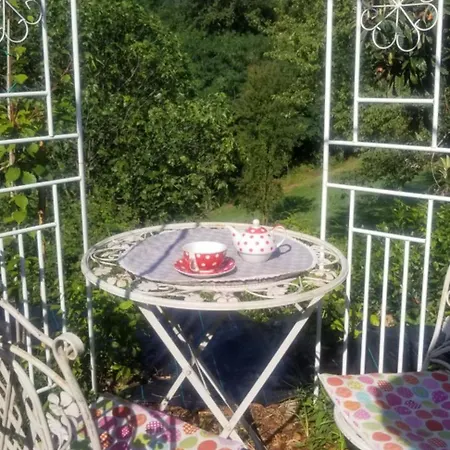 Claudetta شقة لافينو-مومبيلو