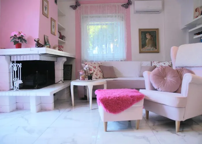 Claudetta * لافينو-مومبيلو